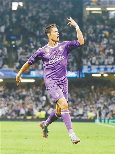 斯帕莱蒂：弗拉霍维奇会缺阵两三个月；我们要赢而且踢得漂亮