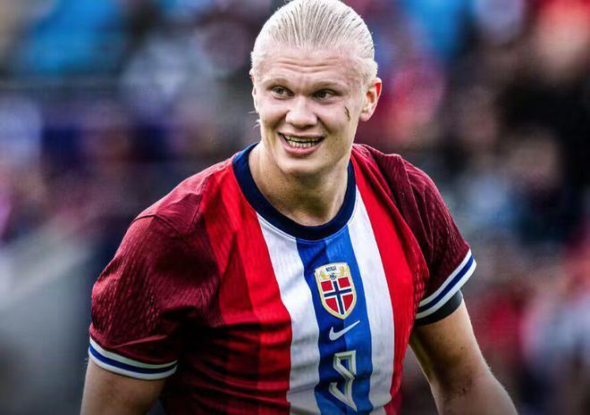 交流融洽！开拓者晒杨瀚森与昔日状元奥登合照