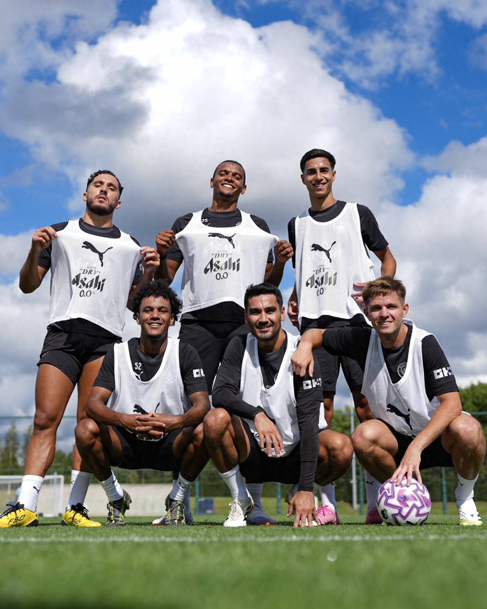 拜仁众将美职联决赛前给穆勒加油：我们都会看比赛，祝夺冠！