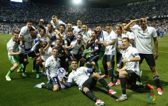 剑南春｜国米2-0客胜比萨，劳塔罗梅开二度，巴雷拉送助攻