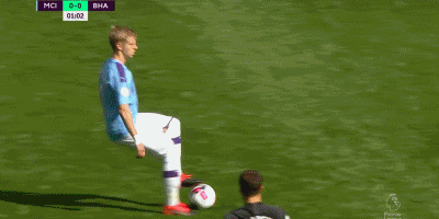 TA：尼潘外租阿贾克斯的可能已消失；曼城考虑是否留埃切韦里