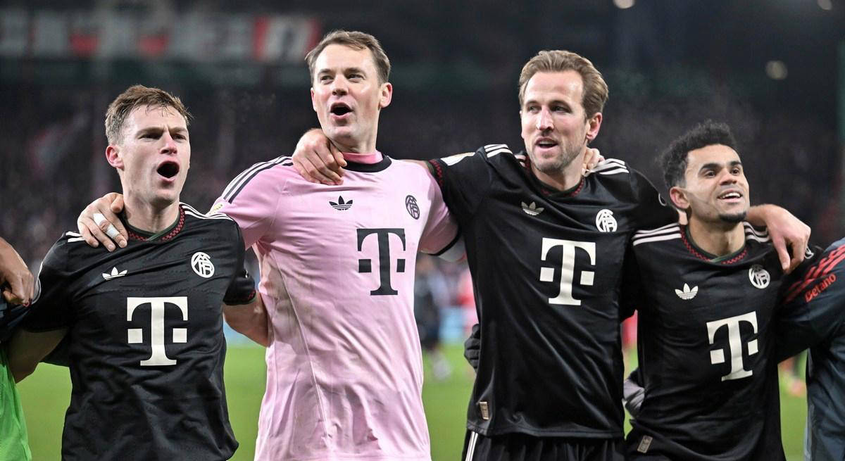 曼奇尼：我们非常渴望参加世界杯，要尽最大努力做好准备