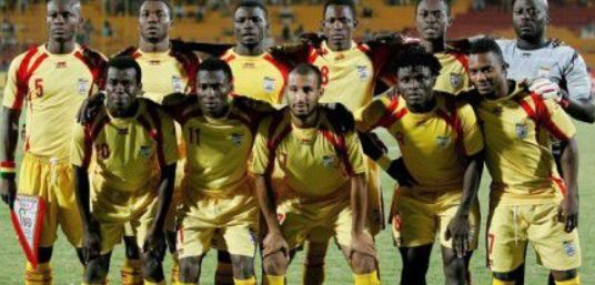 周定洋入围亚冠最佳球员，但因限薪令遭拒，欲重返欧洲或改身份寻求更高薪资。